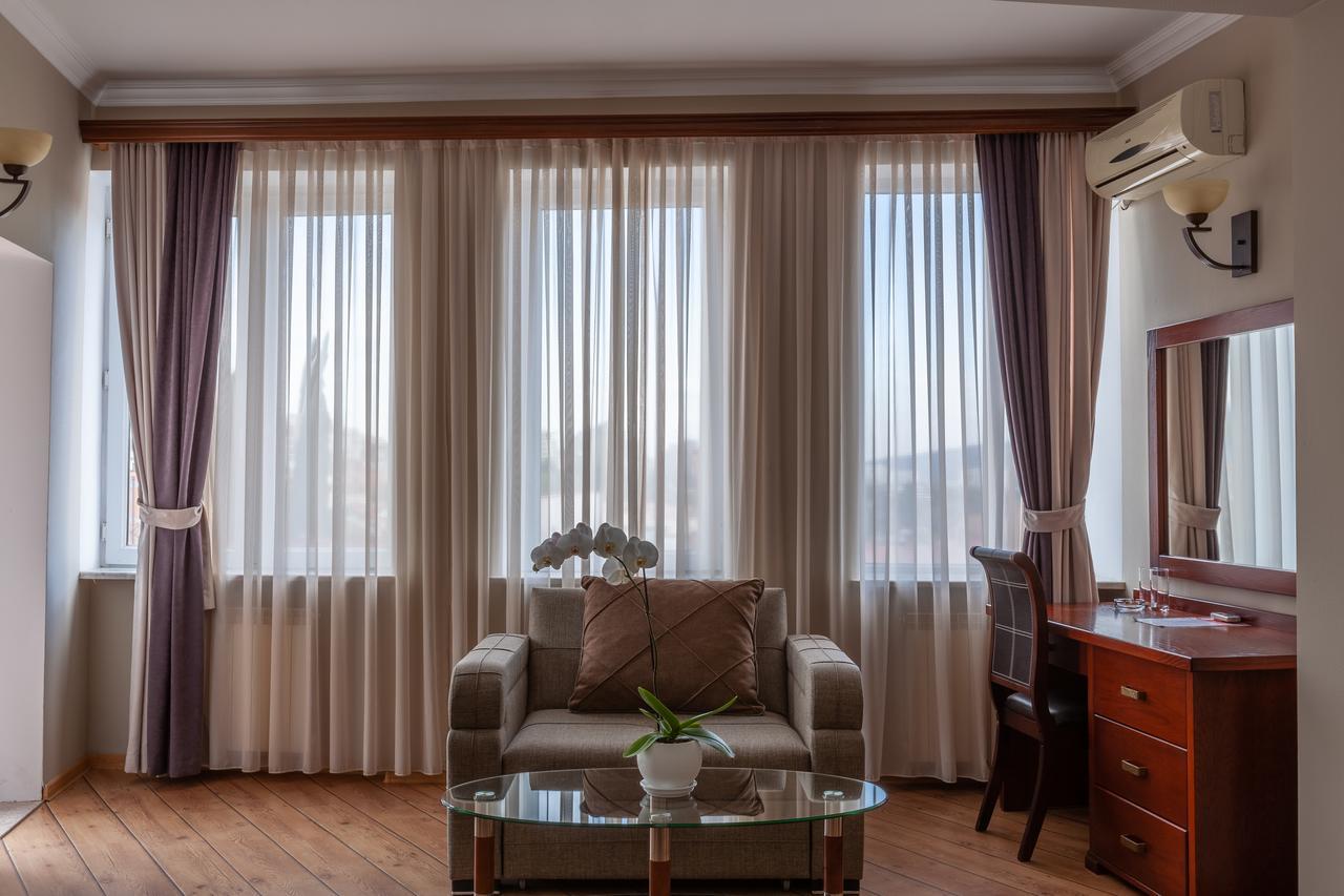 Penthouse Hotel Tiflis Dış mekan fotoğraf